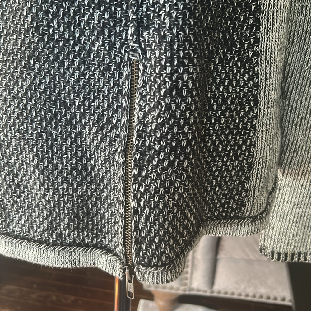 Anthropologie Sparrow Gray Zip Front Hooded Sweater Knit Back Zip Size Medium - Picture 6 of 12